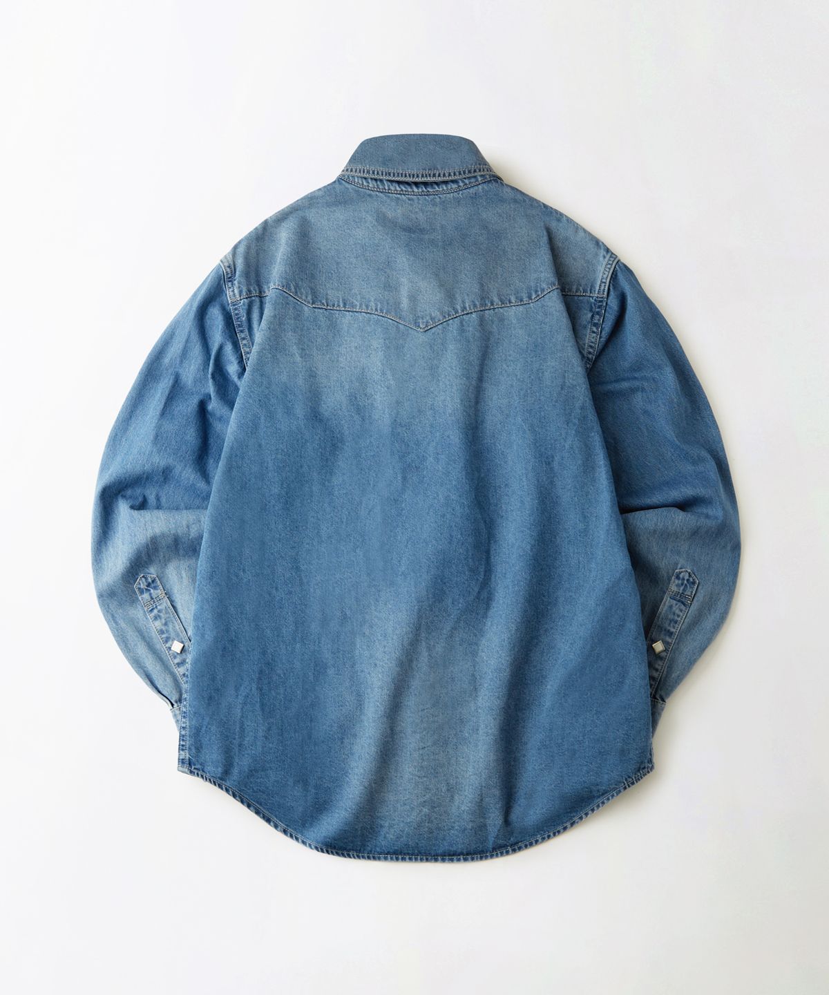 아웃스탠딩(OUTSTANDING) WESTERN DENIM SHIRT_L.BLUE