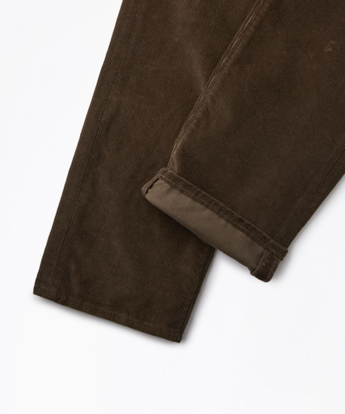아웃스탠딩(OUTSTANDING) 40S CORDUROY STRAIGHT PANTS_BROWN
