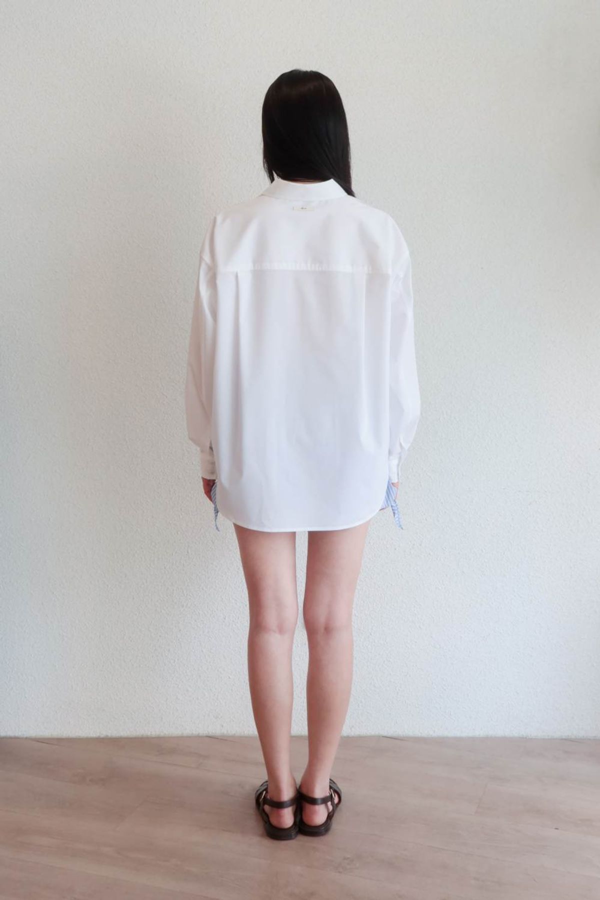 쿠메(KUMÉ) Wrinkle Free Over-Fit Shirt, White
