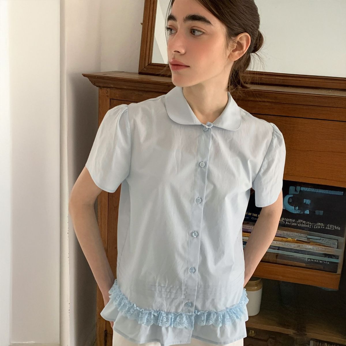 리리수(LILISU) Coco Blouse / Sky blue