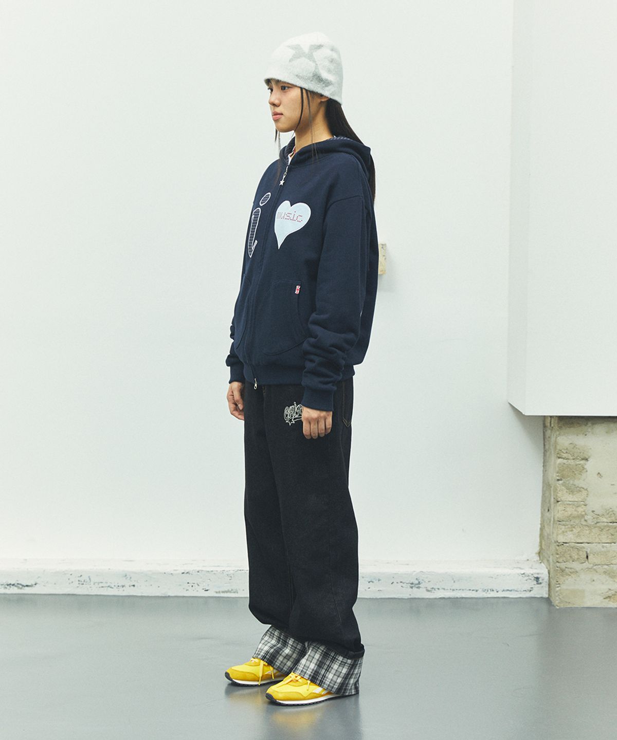 카비시(CAVISH) I LOVE MUSIC ZIP UP HOODIE NAVY(CV2FFUM481A)