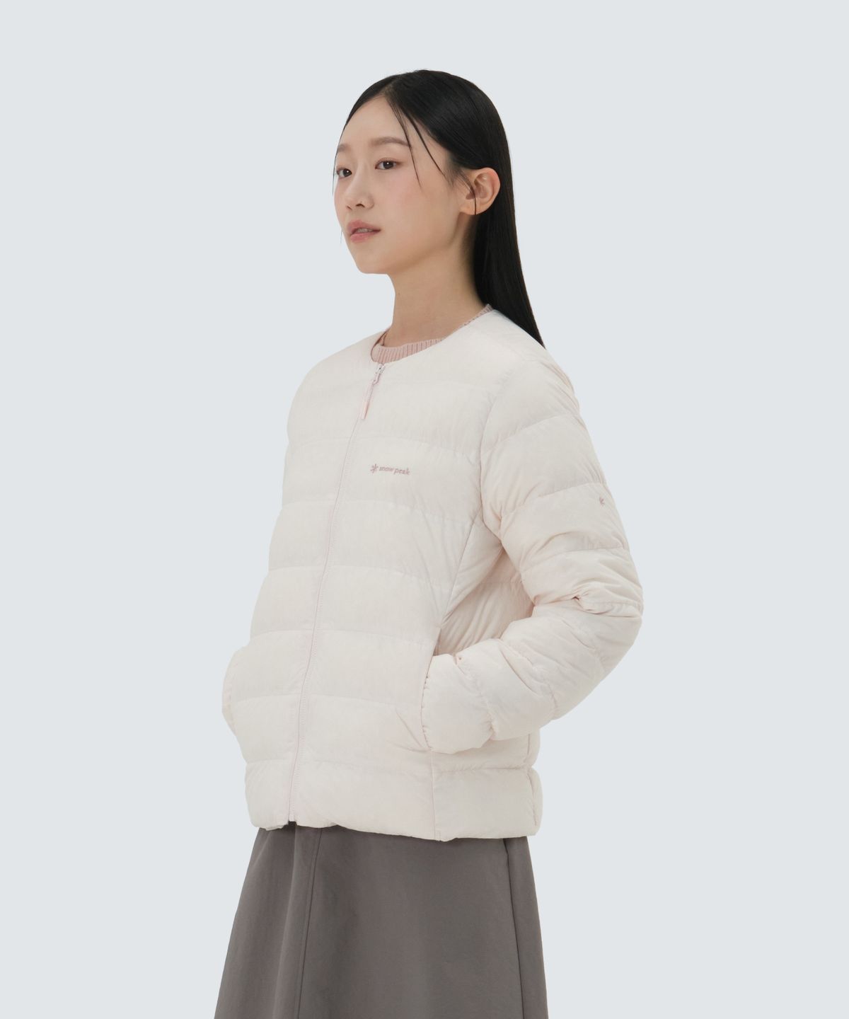 스노우피크 어패럴(SNOWPEAK APPAREL) 에어리 여성 라운드넥 경량 다운 (S25WWTDJ59) Light Pink
