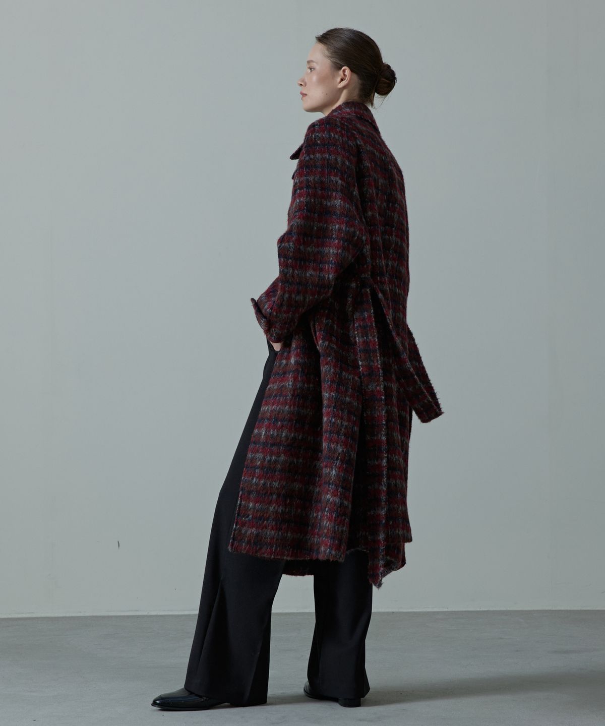 아흐레(AHRE) Dros Wool Check Belted Balmacaan Coat_RED
