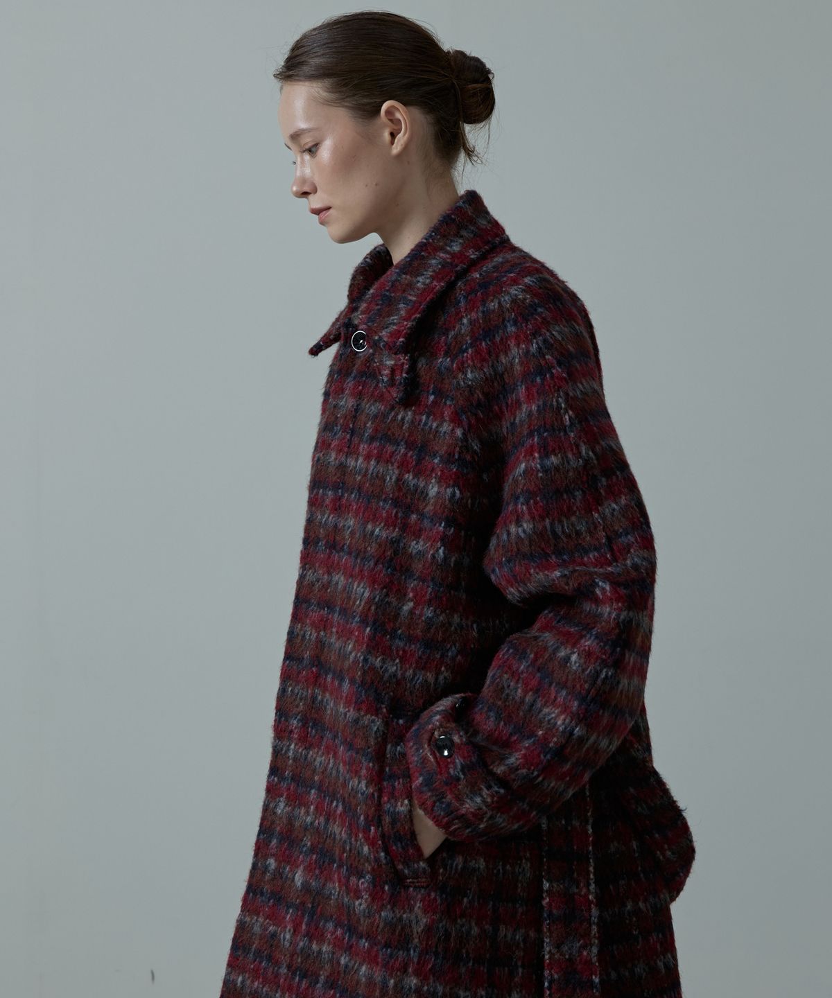 아흐레(AHRE) Dros Wool Check Belted Balmacaan Coat_RED
