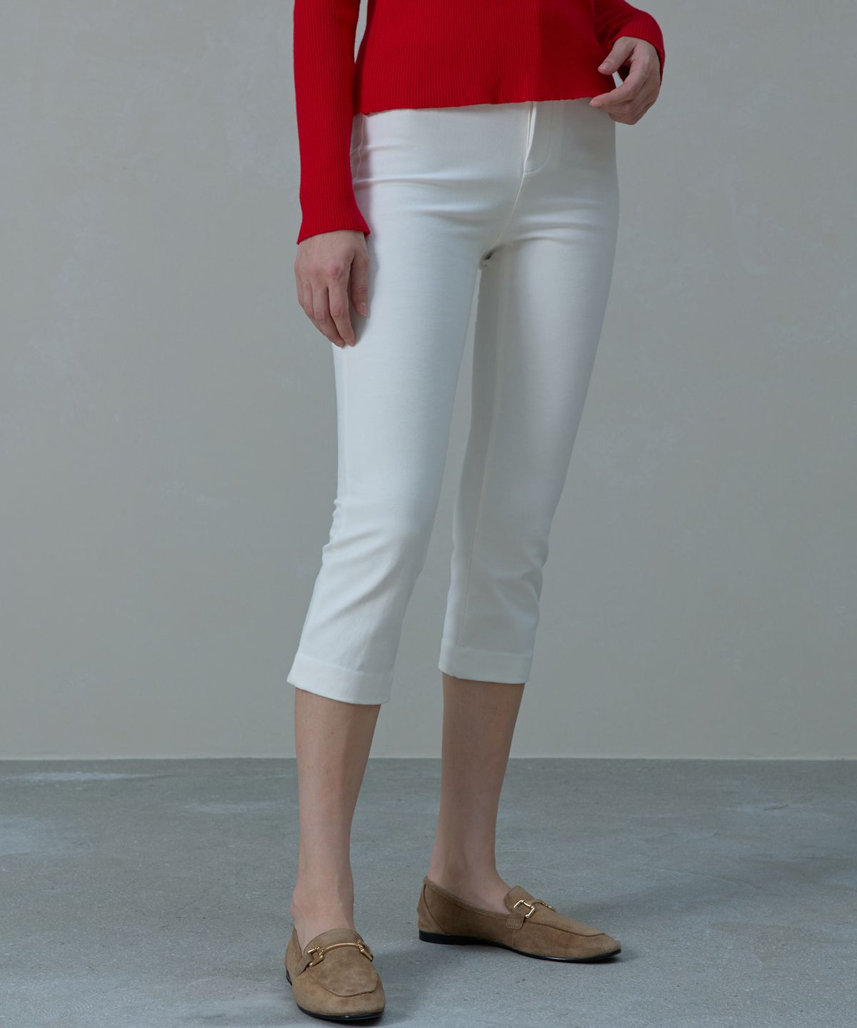 아흐레(AHRE) [기모] Slen Slim Fleece Span Cropped Capri Pants_WHITE