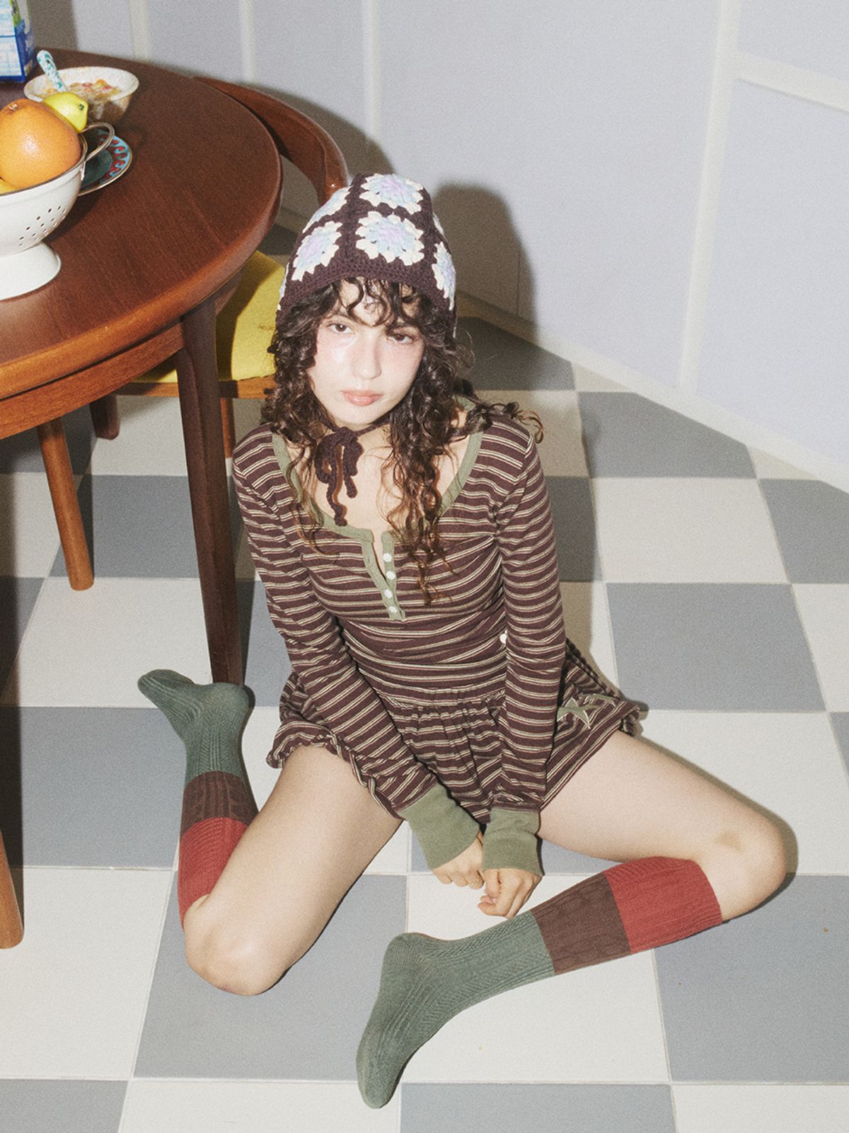 에즈이프 캘리(ASIF CALIE) STRIPE BUTTON T-SHIRT BROWN
