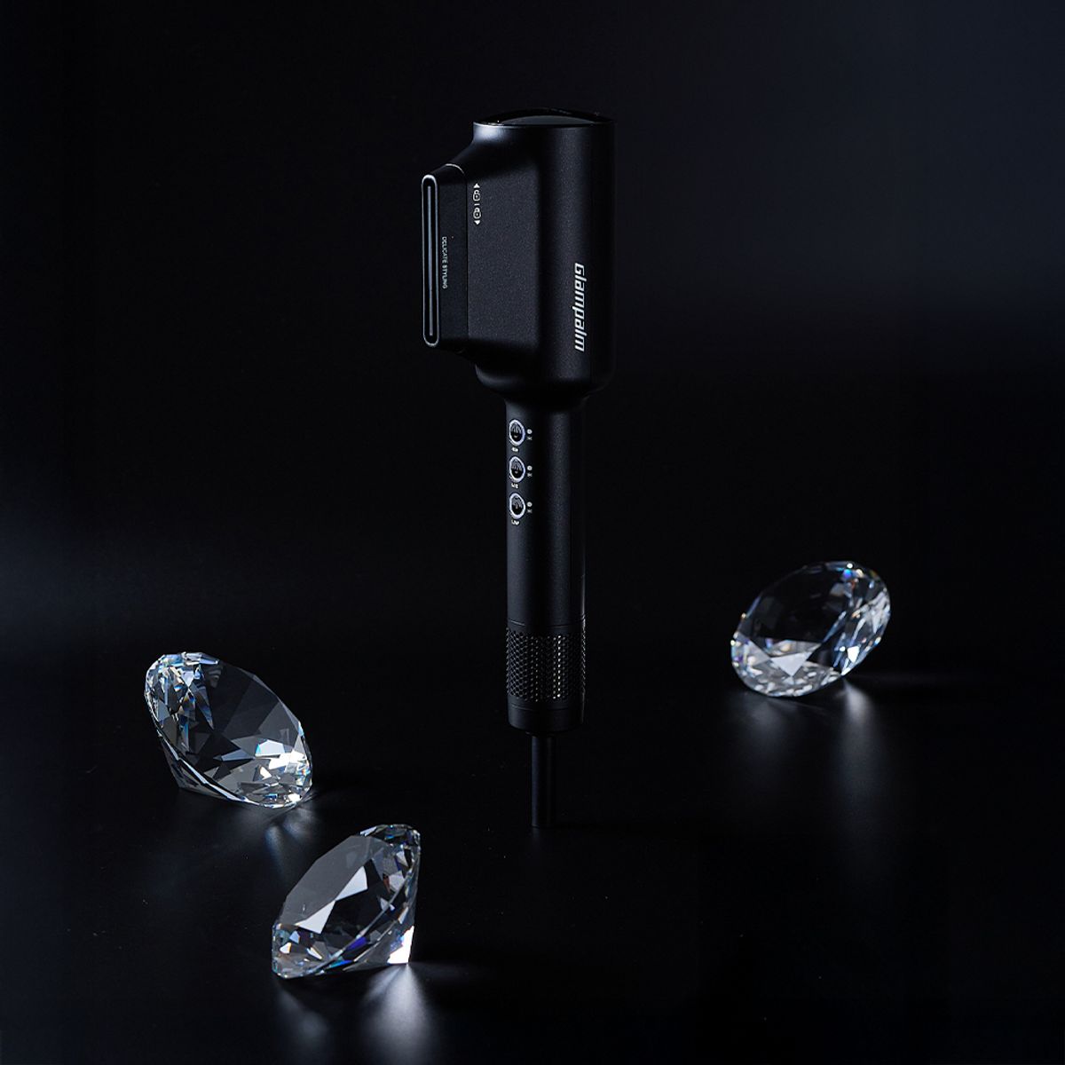 글램팜(GLAMPALM) [GP717BK] 글램뮤즈 슈팅블라스트 (블랙) BLDC 항공모터 헤어 드라이기