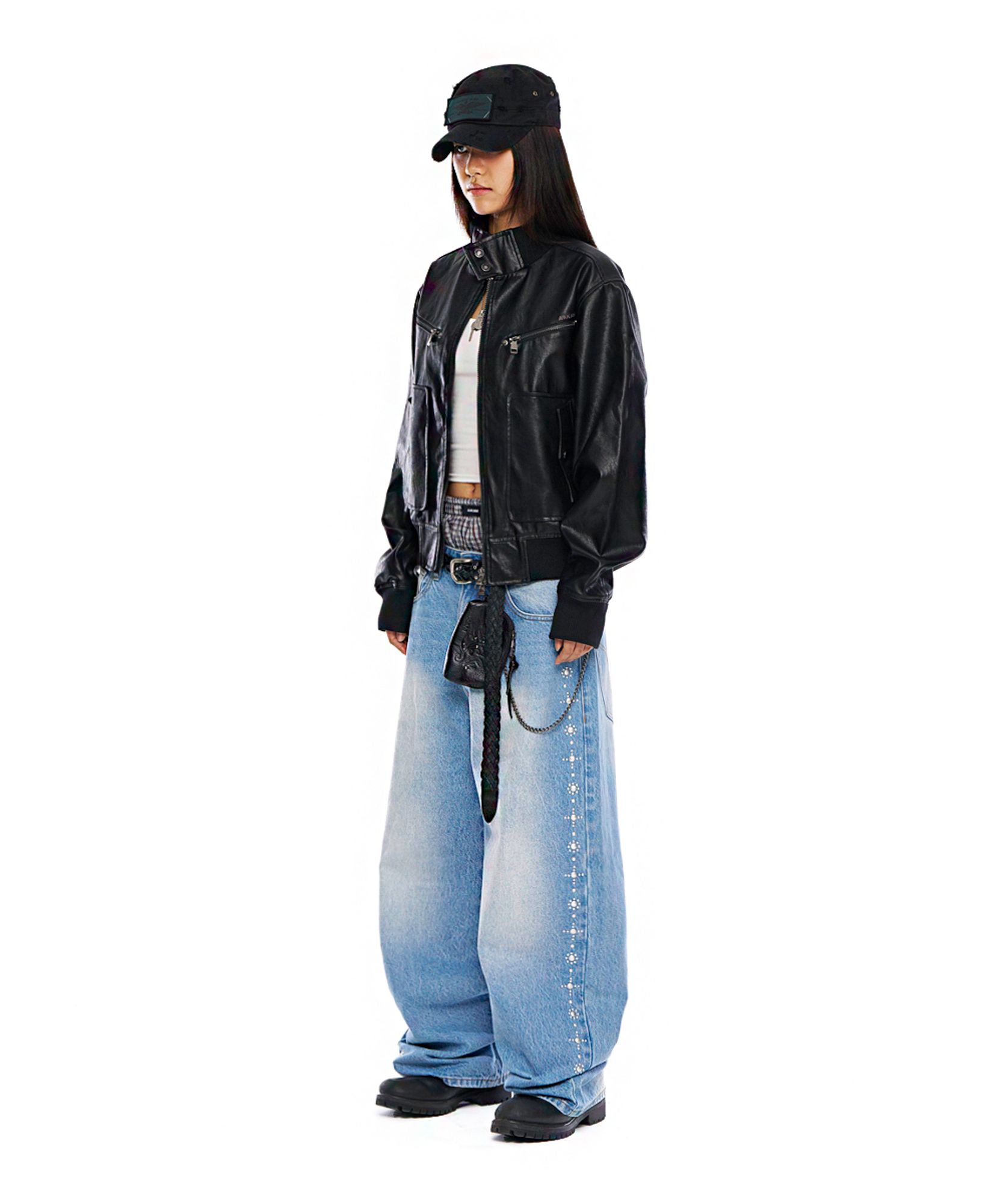 MUSINSA | AAKAM Side Rhinestone Denim Pants (Blue)