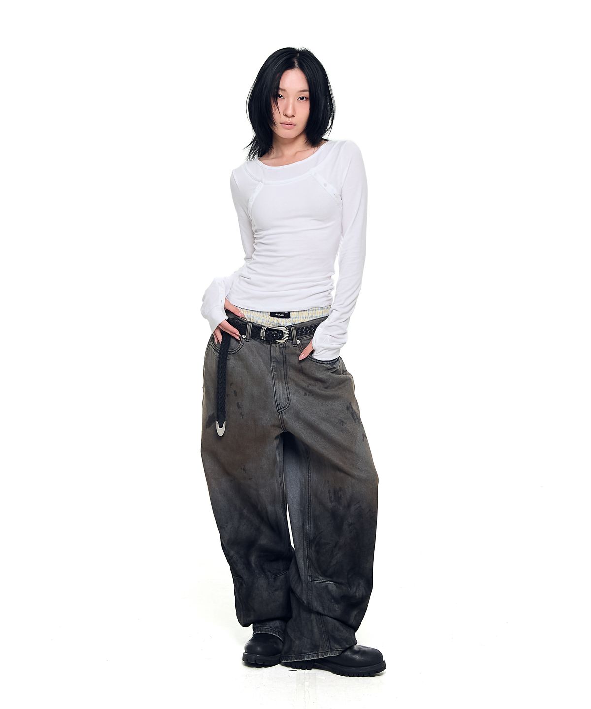 아캄(AAKAM) Dirty Gradation Denim Pants (Gray)