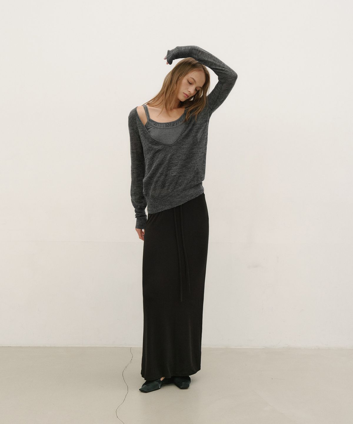 로우타이드(LOW TIDE) SILKY SWEAT MAXI SKIRT [BLACK]