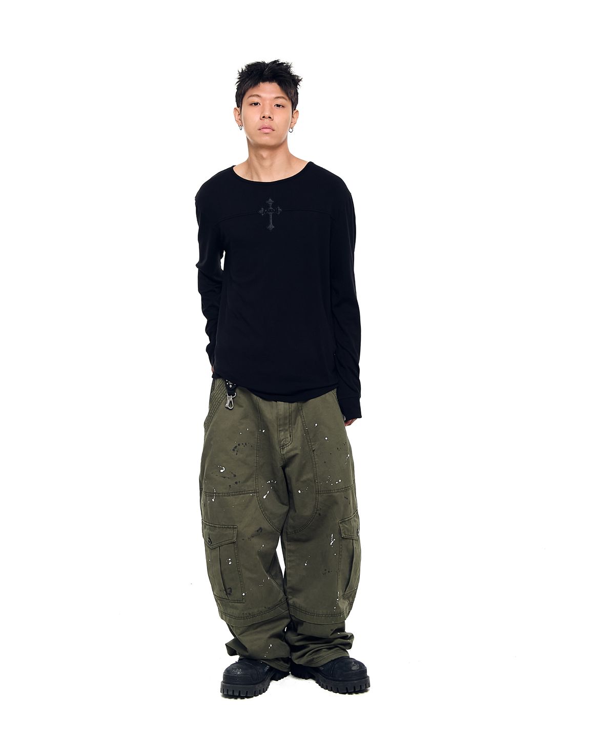 아캄(AAKAM) Painted Military Cargo Pants (Khaki)