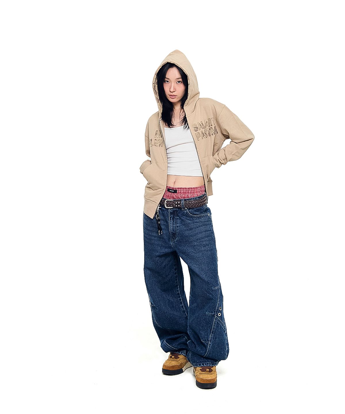아캄(AAKAM) Incision Eyelet Washed Denim Pants (Blue)