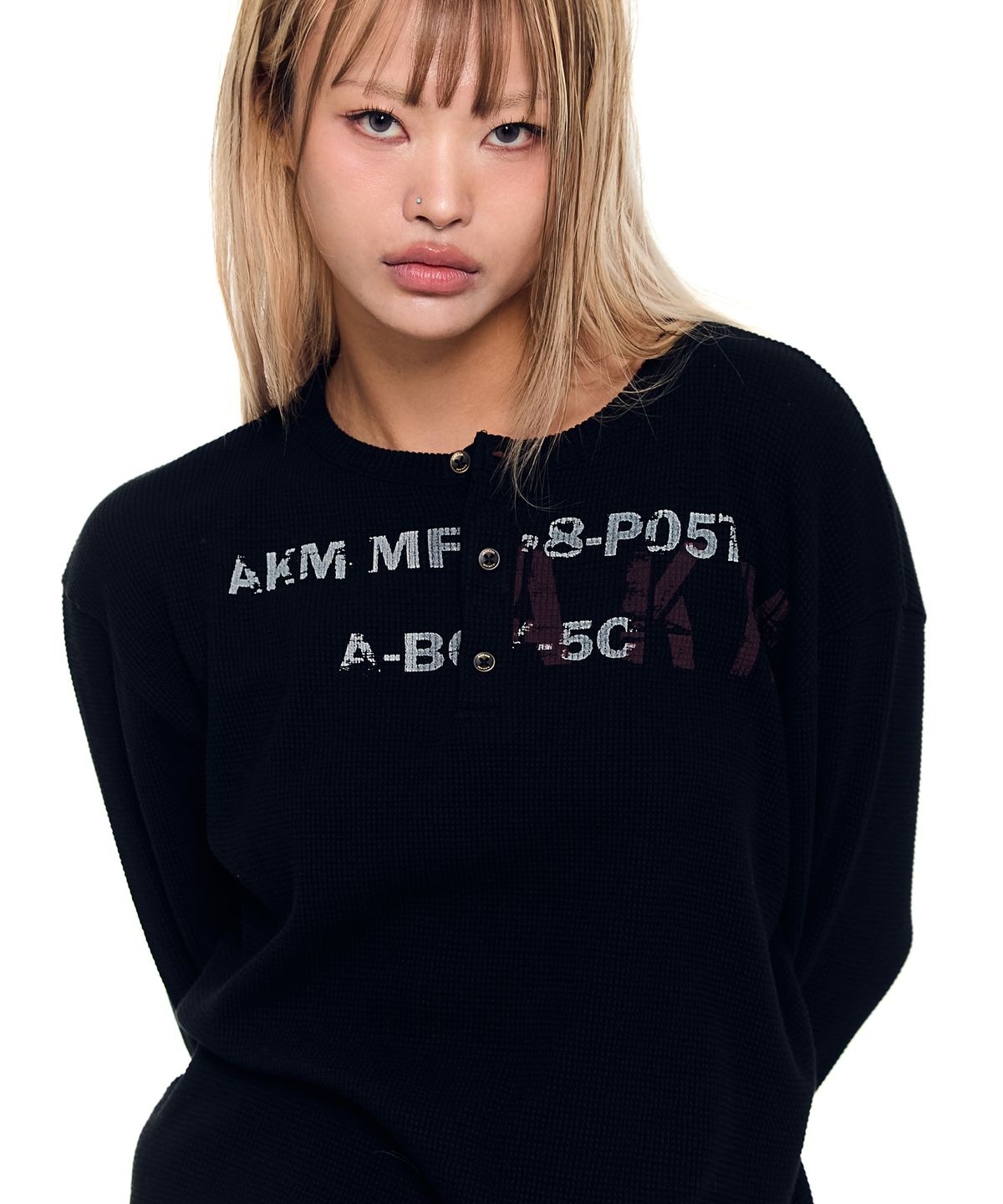 아캄(AAKAM) Waffle Henry Neck Long Sleeve (Black)