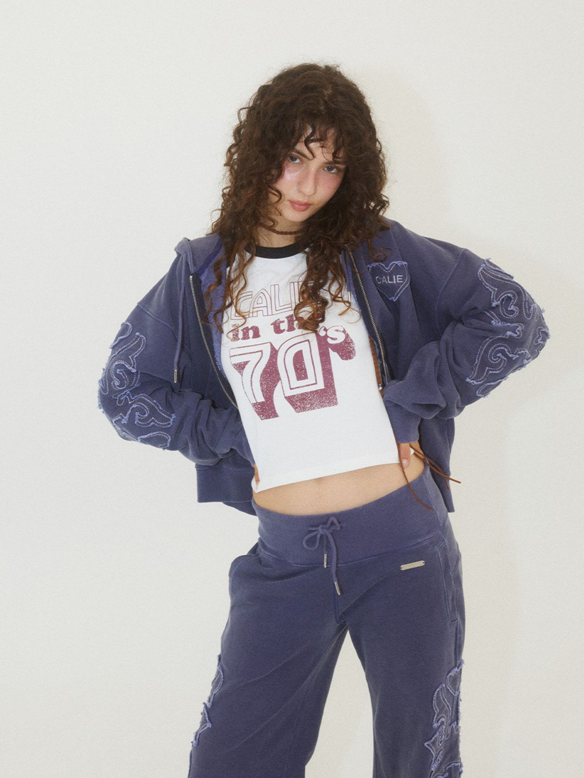 에즈이프 캘리(ASIF CALIE) COLORBLOCK RAGLAN CROP T-SHIRT BLACK