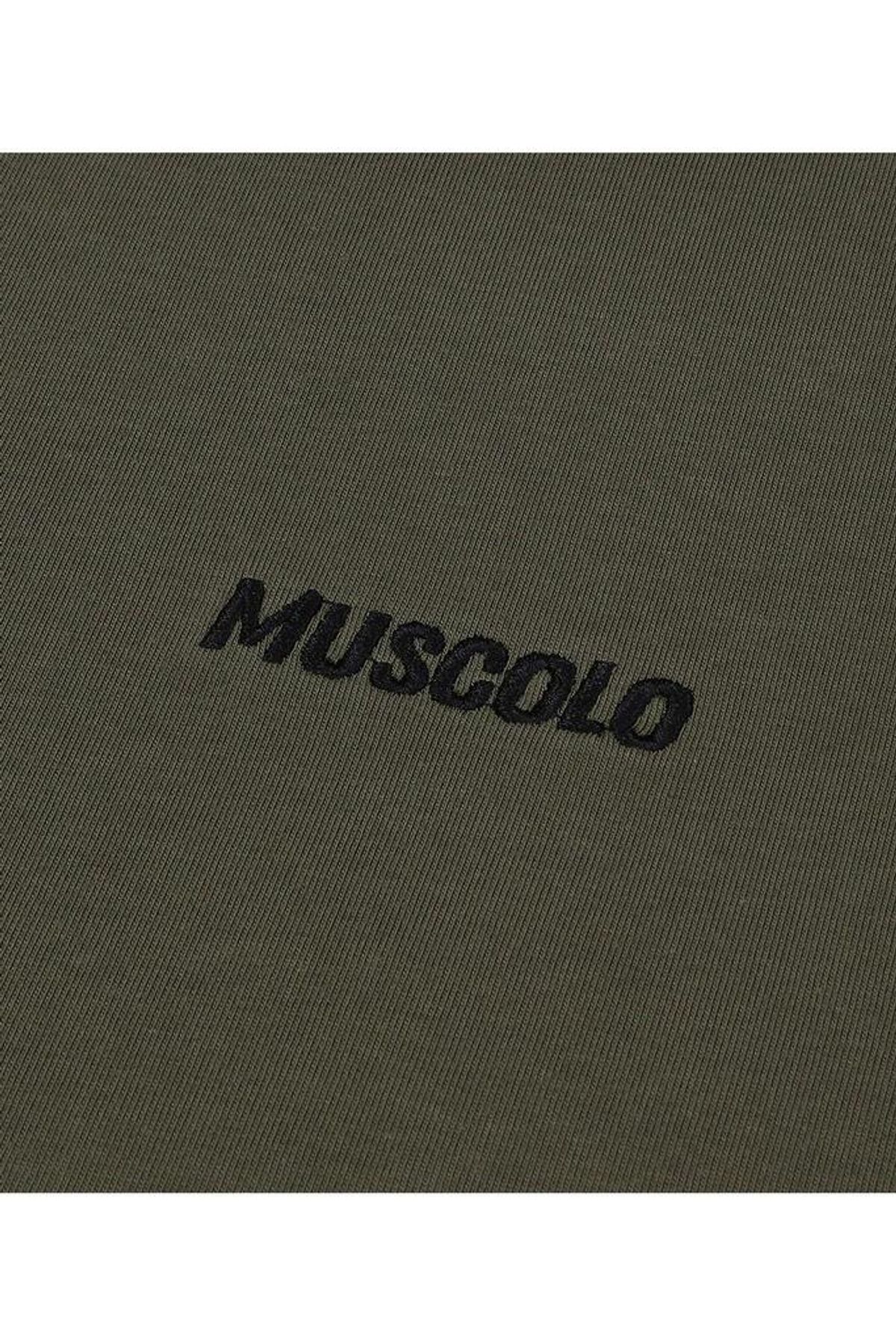 머스콜로(MUSCOLO) [스몰로고 자수] CP 세미오버핏 반팔 티셔츠 카키