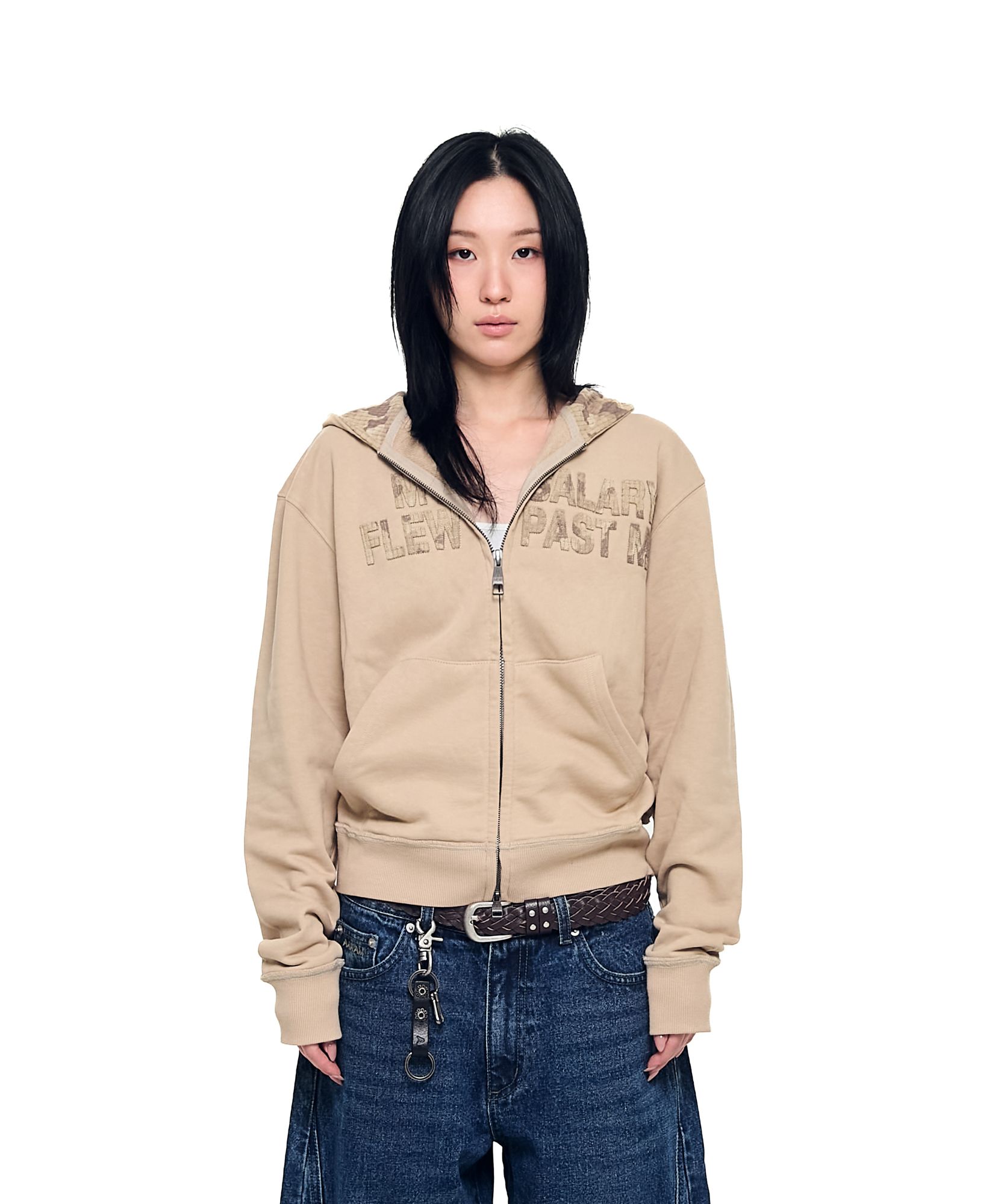 MUSINSA | AAKAM Contrast Patch Zip-Up Hoodie (Beige)