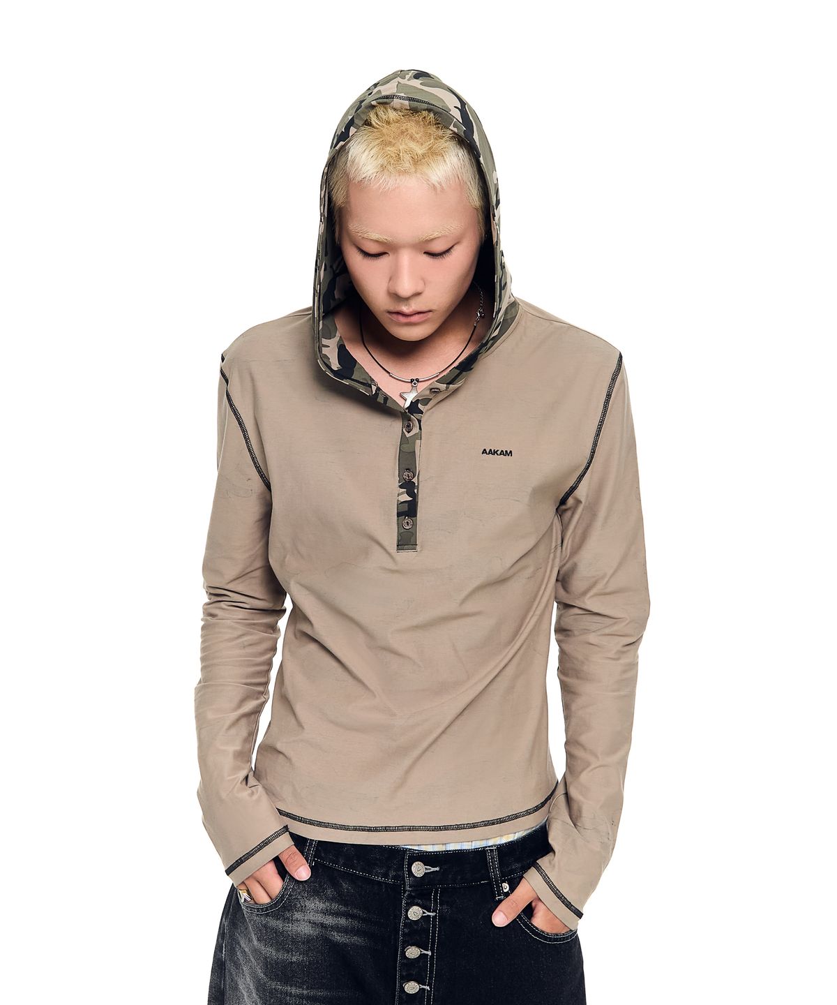 아캄(AAKAM) Camo Contrast Hooded Long Sleeve (Khaki)