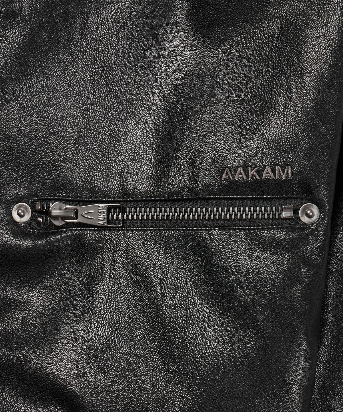 아캄(AAKAM) High-Neck Leather Jacket (Black)