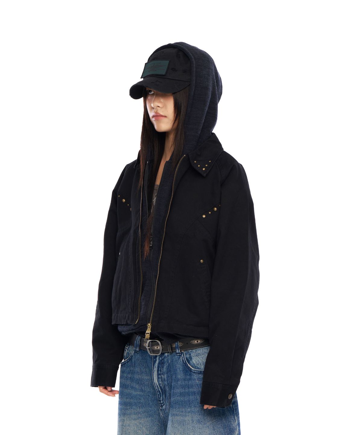 아캄(AAKAM) Incision Studded Cotton Jacket (Black)