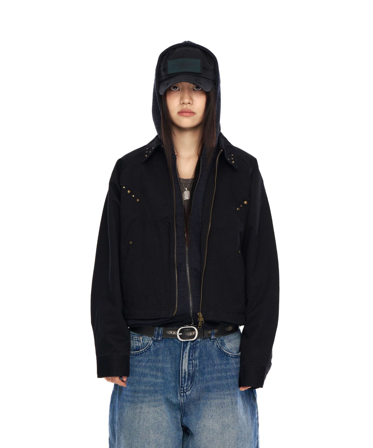 아캄(AAKAM) Incision Studded Cotton Jacket (Black)