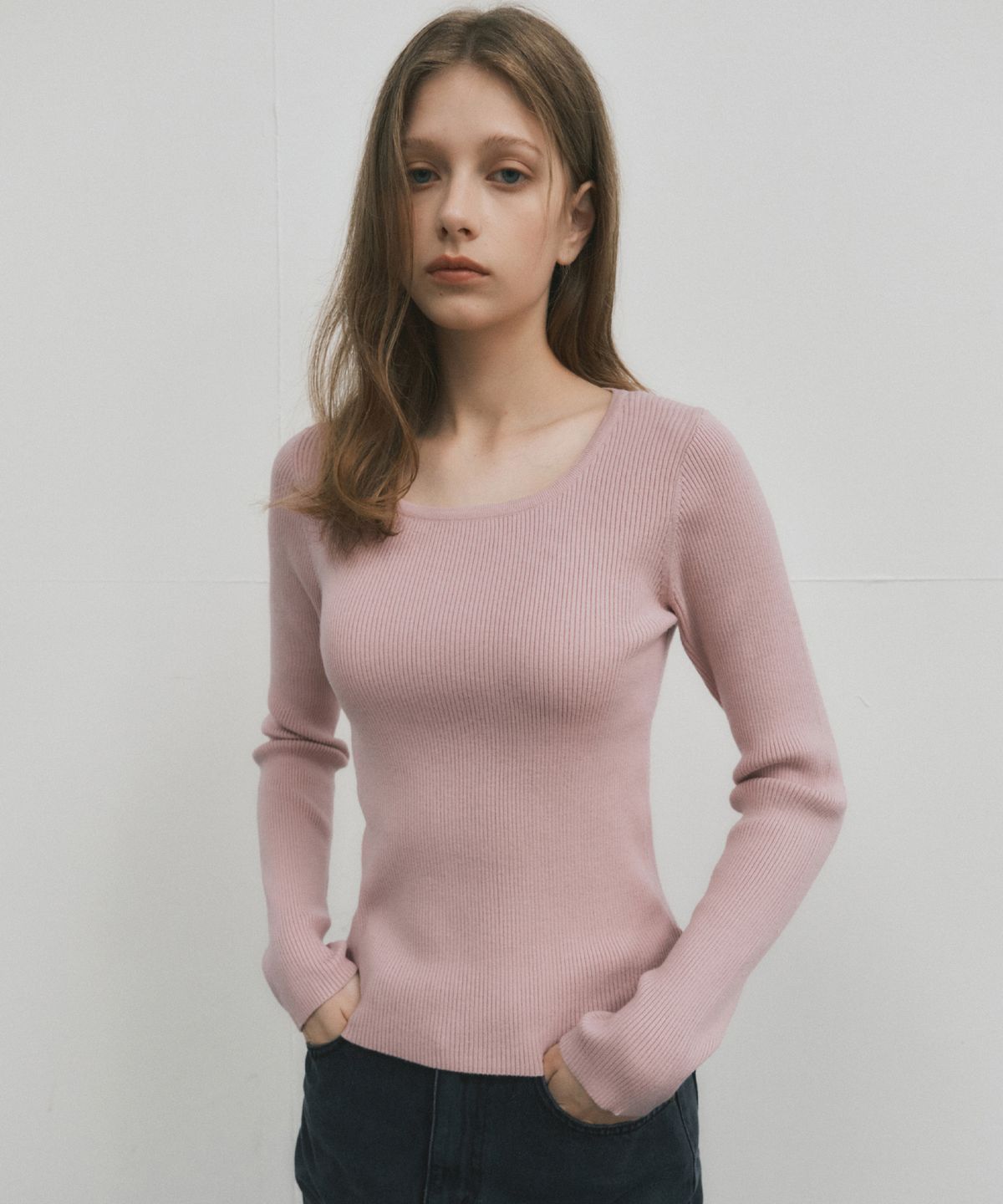 웬즈데이오아시스 포 우먼(WEDNESDAYOASISFORWOMEN) 제인 스퀘어넥 워셔블 니트_LIGHT PINK(WC25-KN33)