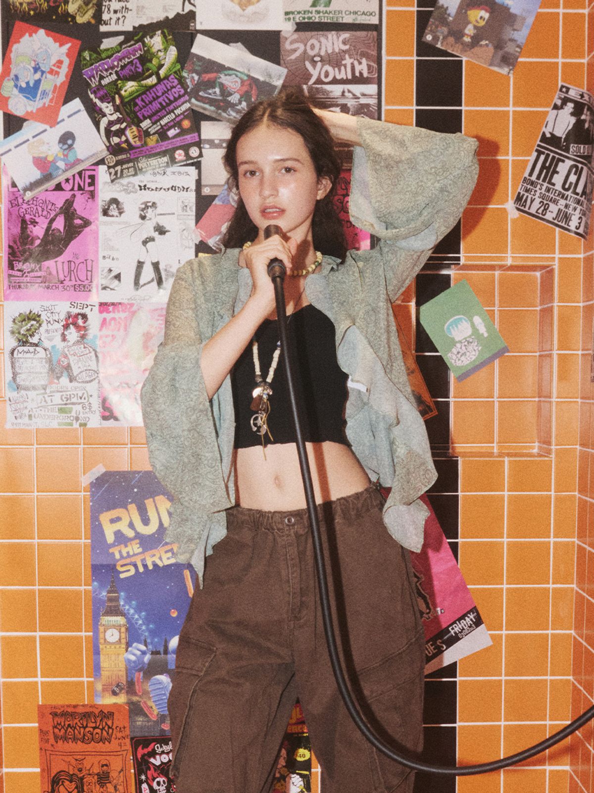 에즈이프 캘리(ASIF CALIE) PAISLEY RUFFLE BLOUSE KHAKI