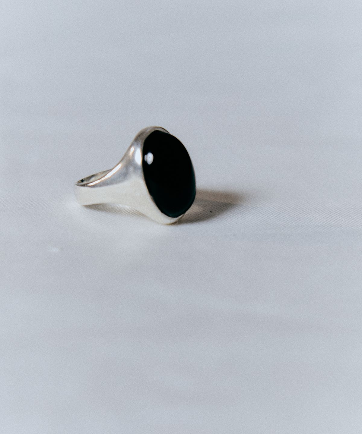 탁토(TACTO) 블랙 오닉스 반지 BLACK ONYX RING