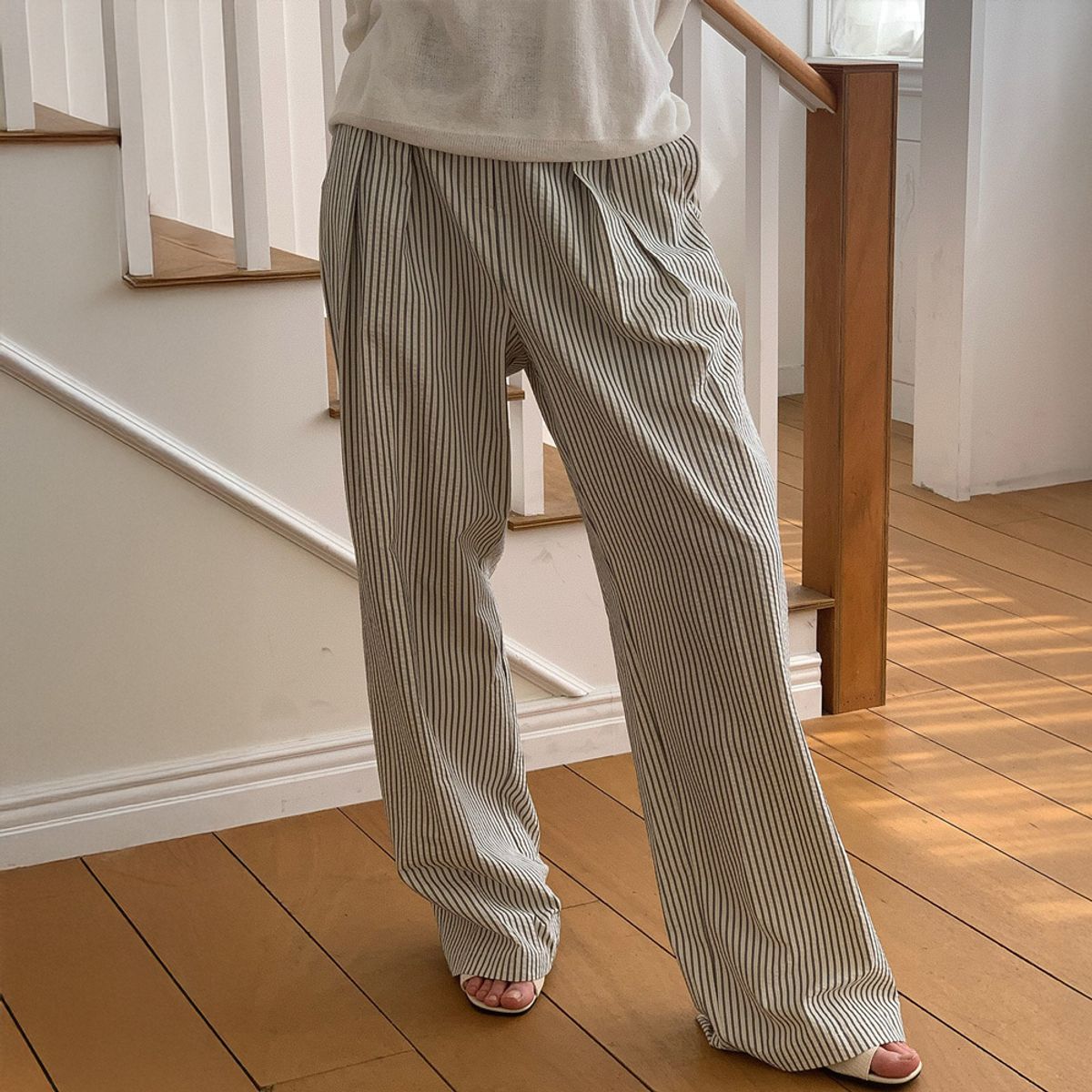리리수(LILISU) Swing Pants / Ivory