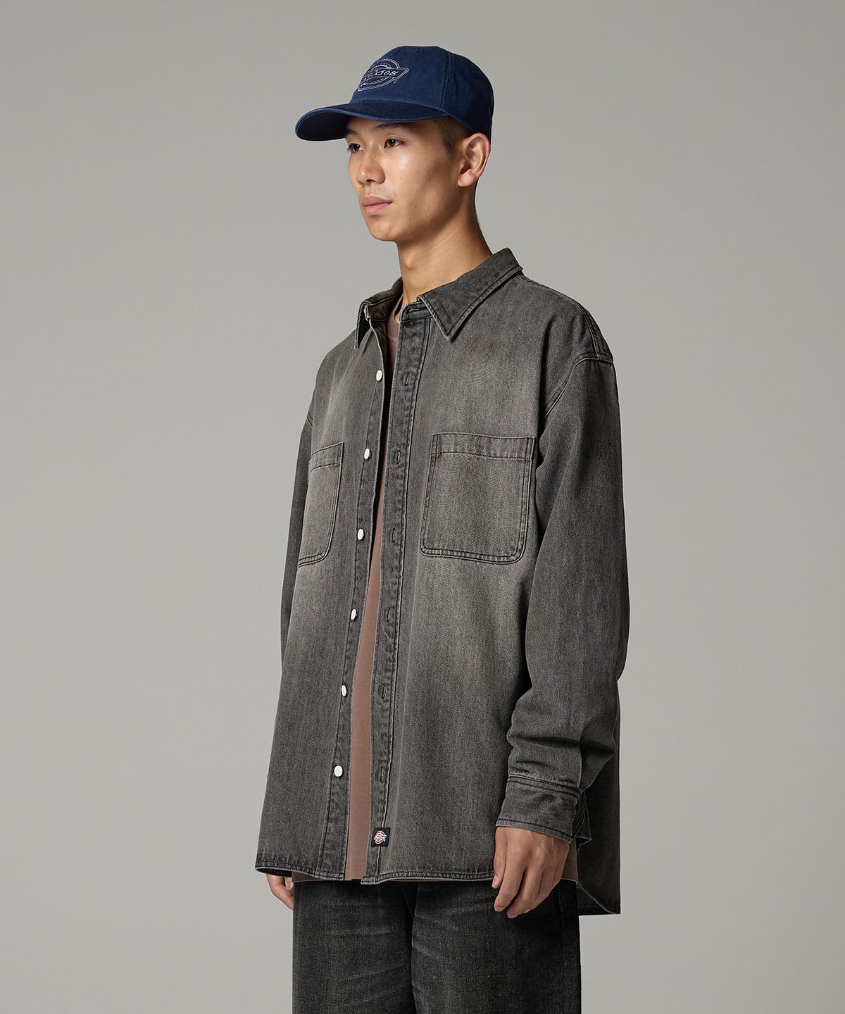 디키즈(DICKIES) 더블 포켓 워시드 데님 셔츠 Black