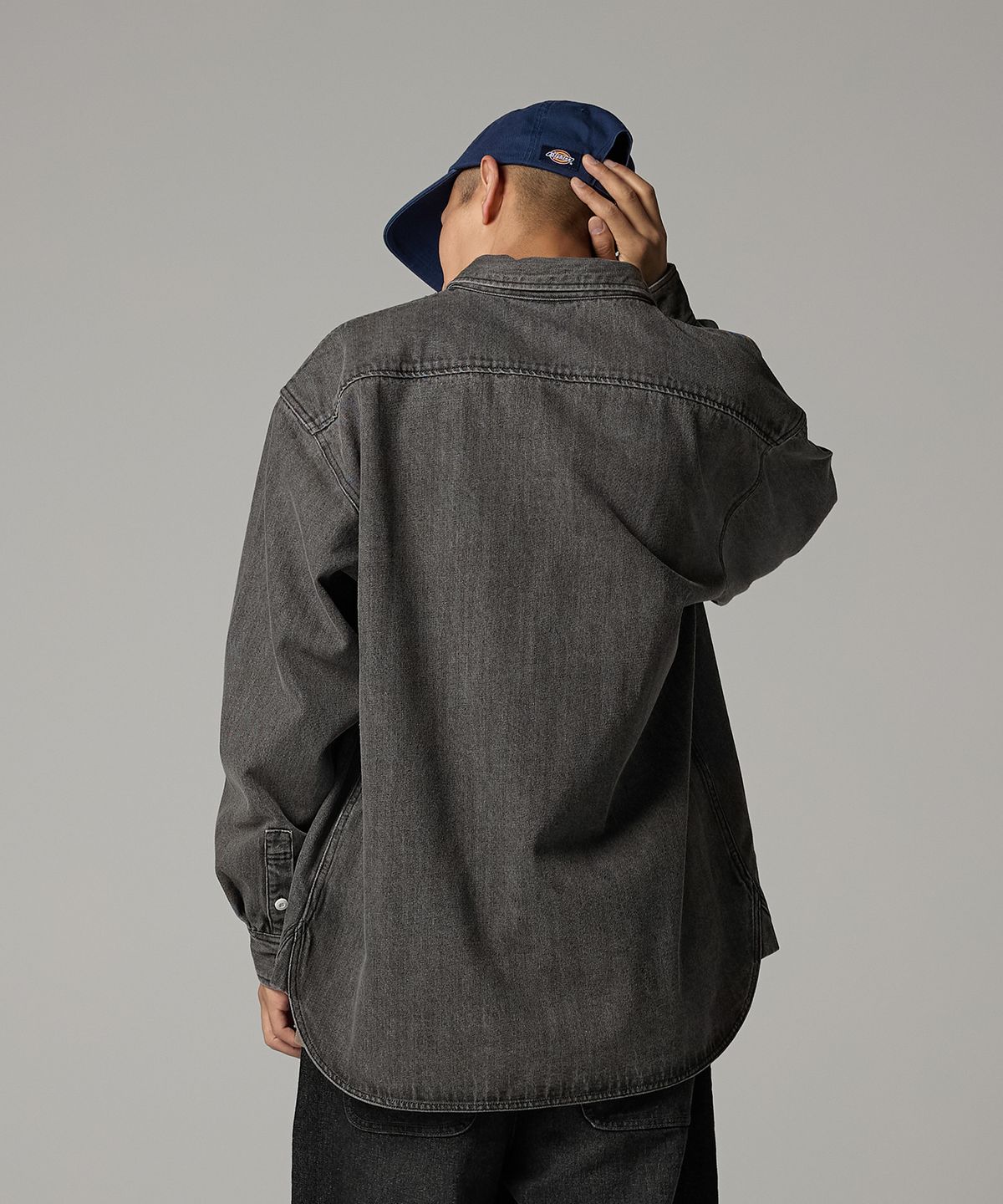 디키즈(DICKIES) 더블 포켓 워시드 데님 셔츠 Black