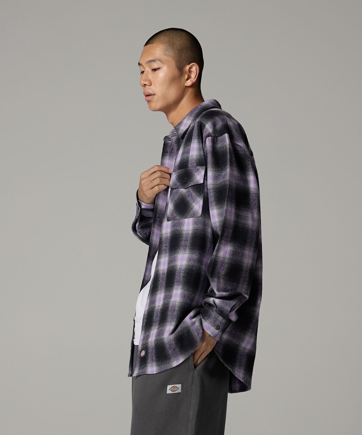 디키즈(DICKIES) 원 포켓 옴브레 셔츠 Purple