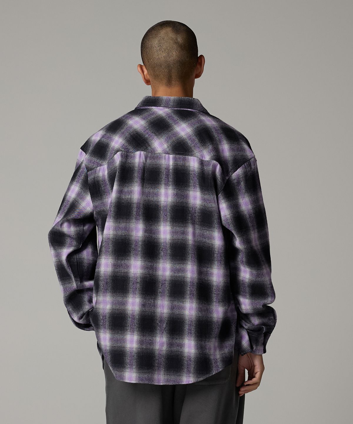 디키즈(DICKIES) 원 포켓 옴브레 셔츠 Purple