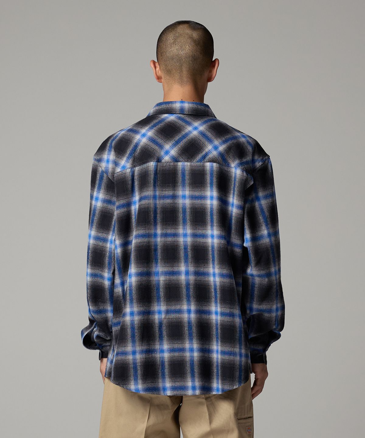 디키즈(DICKIES) 원 포켓 옴브레 셔츠 Blue