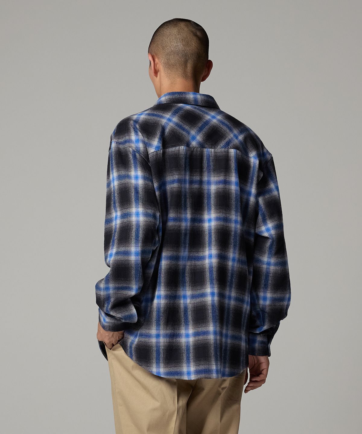 디키즈(DICKIES) 원 포켓 옴브레 셔츠 Blue