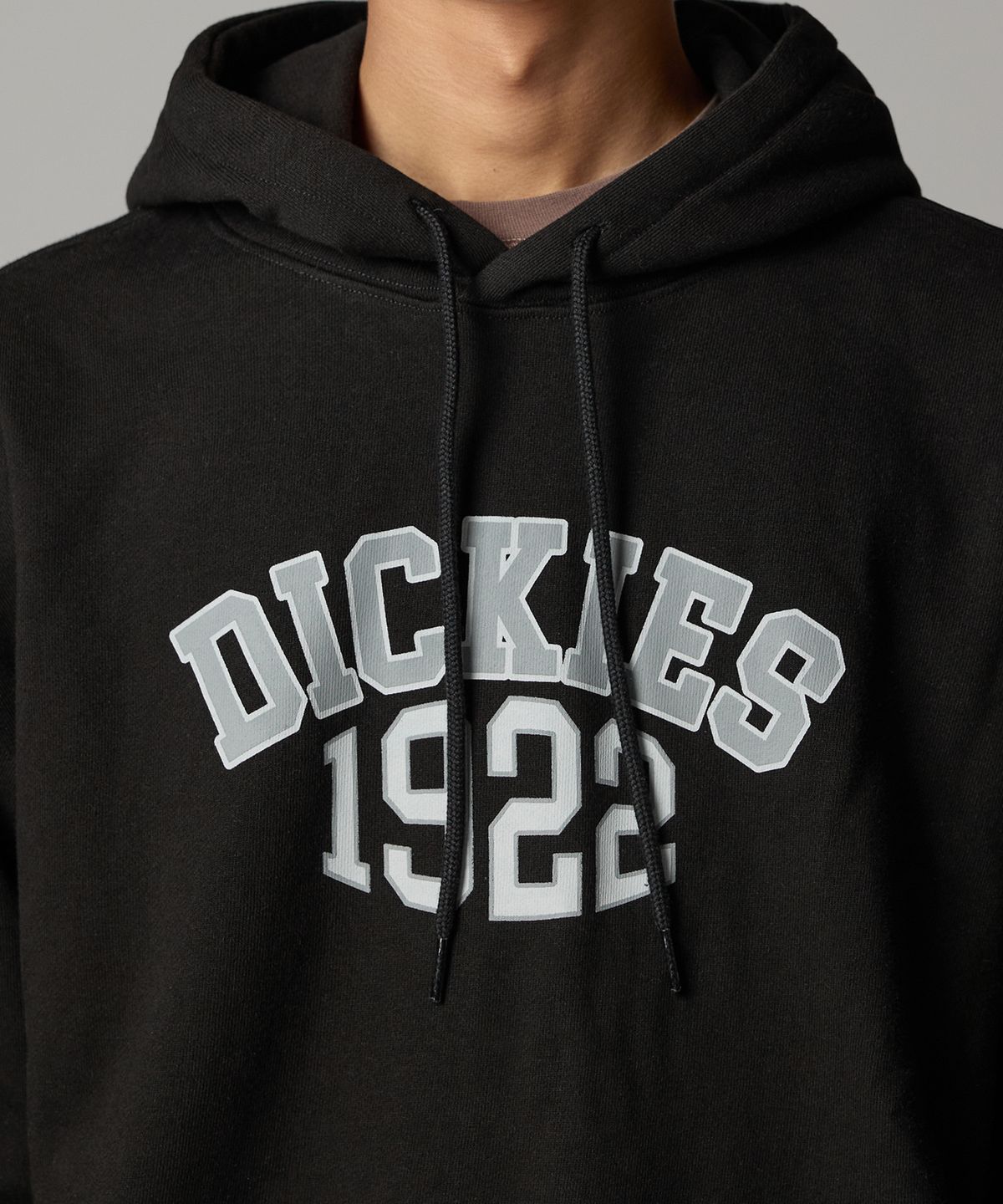 디키즈(DICKIES) 아치 폰트 로고 후디 Black