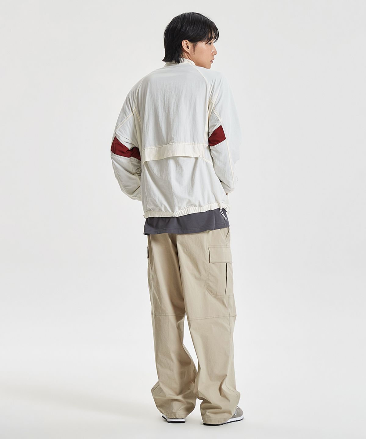 뉴발란스(NEW BALANCE) NBNAG2A303 / UNI ESCAPE 스탠넥 웜업자켓 (IVORY)