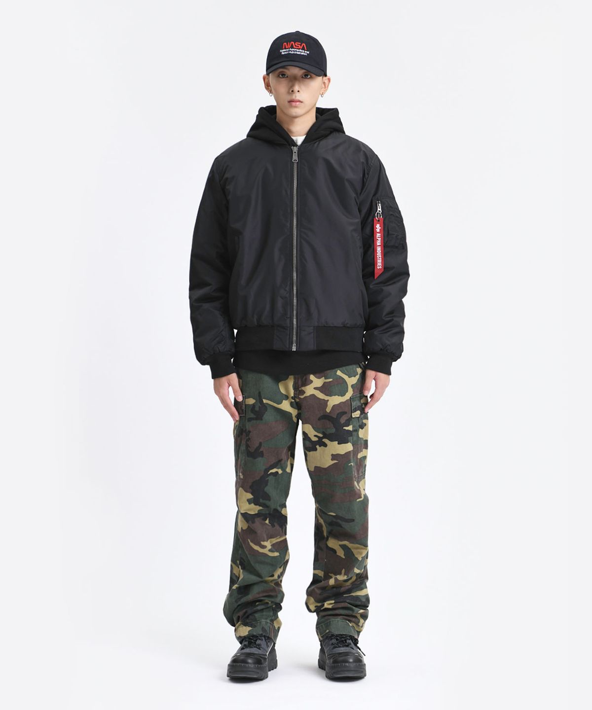 알파 인더스트리(ALPHA INDUSTRIES) MA-1 옥스포드 플라이트 자켓 BLACK