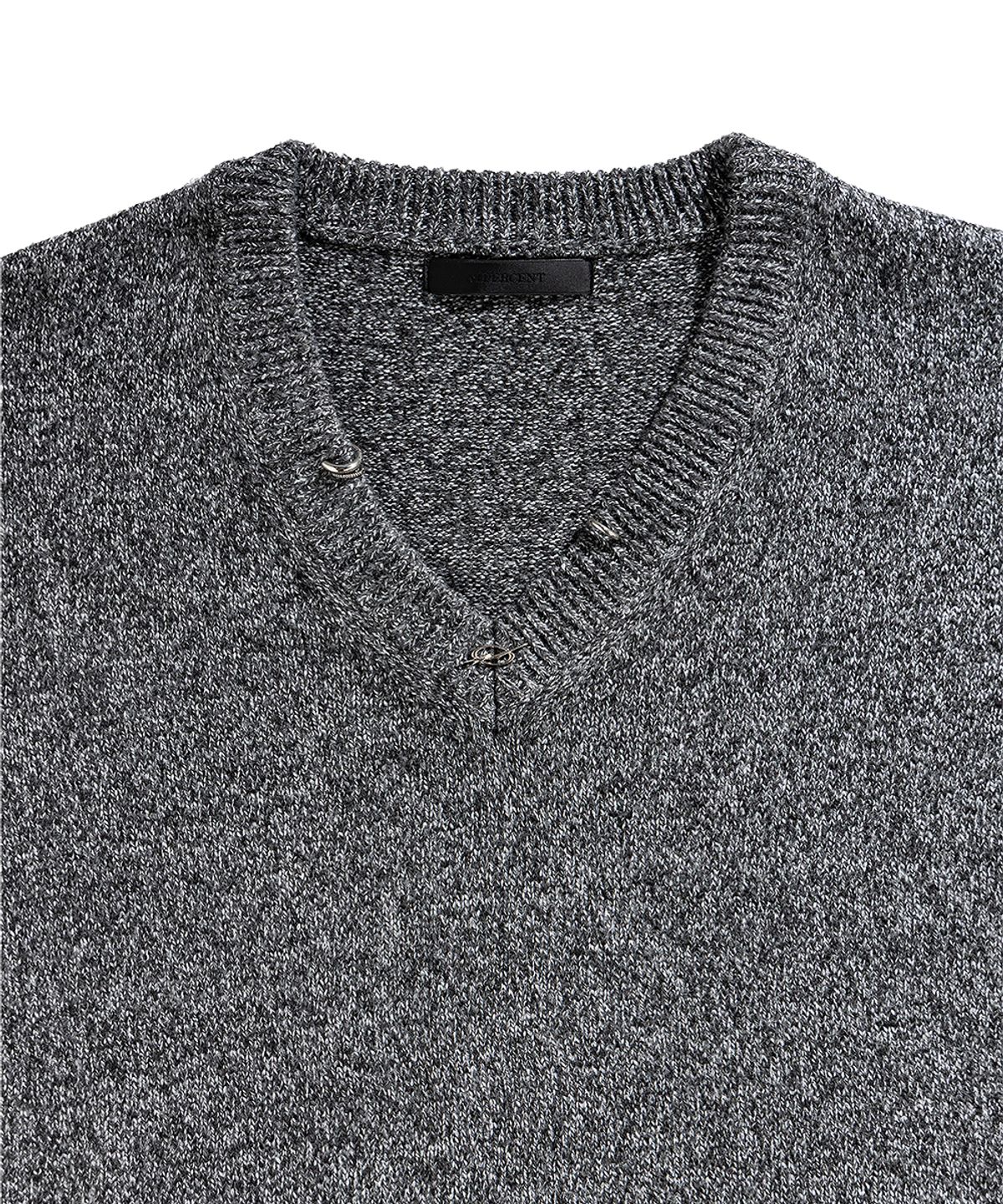 51퍼센트(51PERCENT) Piercing V Neck Knit - Black