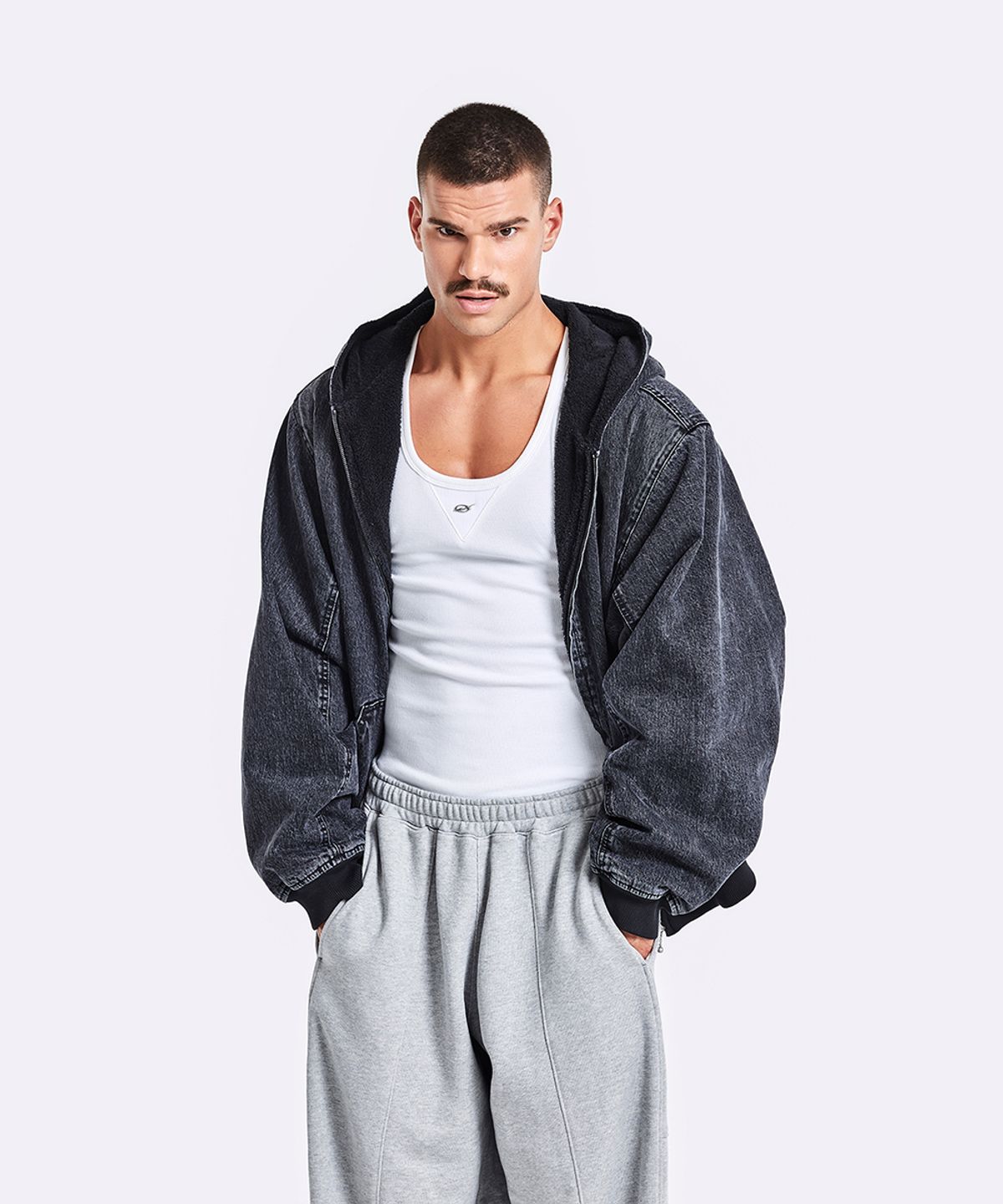 51퍼센트(51PERCENT) Oversized Denim Hoodie Zip-Up - Black