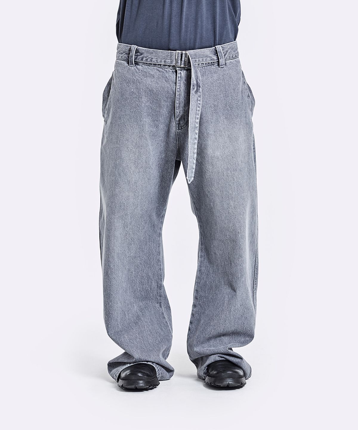 51퍼센트(51PERCENT) Belted Denim Pants - Grey