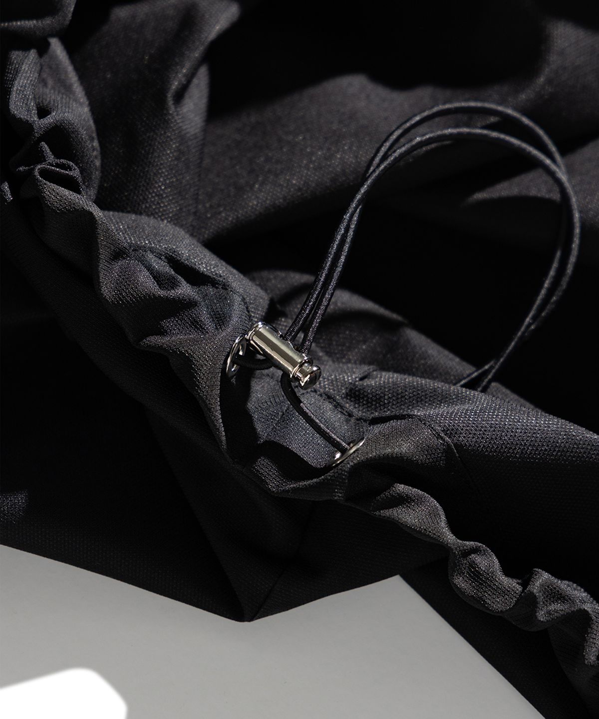 51퍼센트(51PERCENT) Mesh Anorak - Black