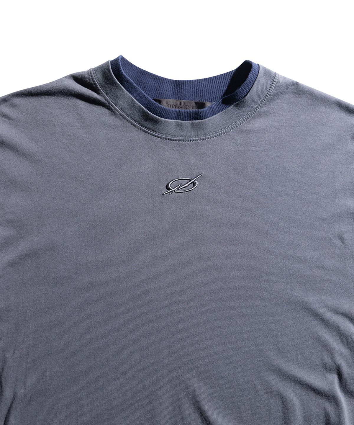 51퍼센트(51PERCENT) Ringer T-Shirt - Charcoal