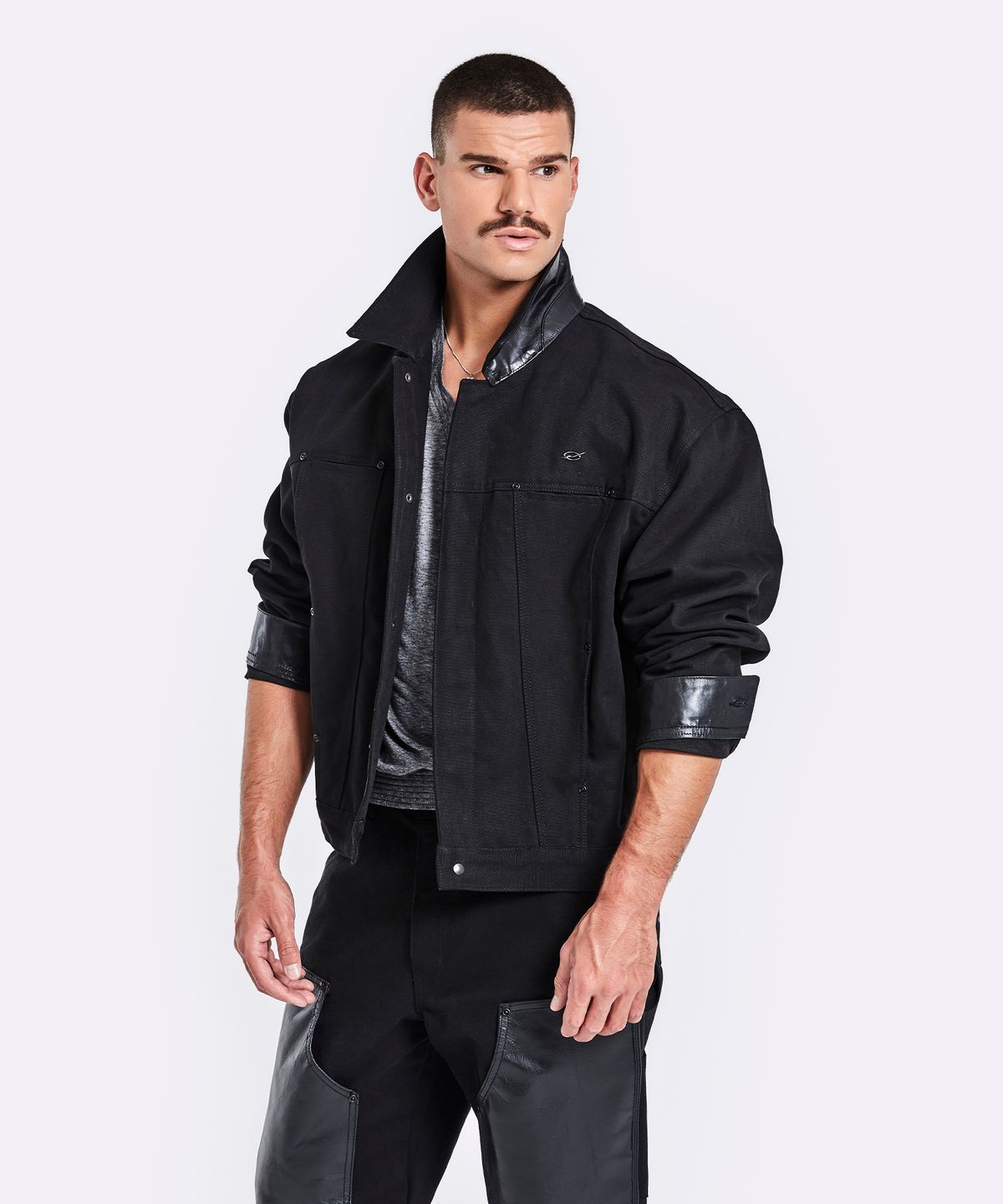 51퍼센트(51PERCENT) Trucker Jacket - Black