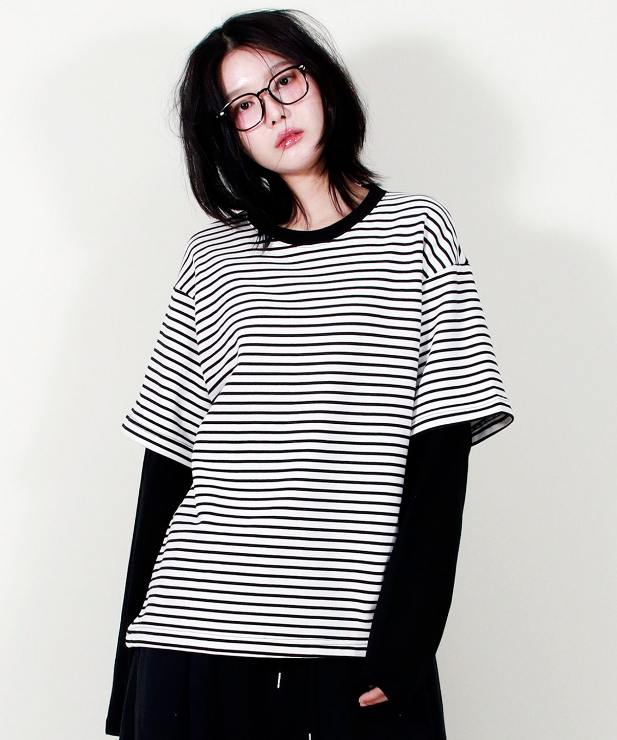 드마크(DEMARC) LAYERED SLEEVE BOXY FIT CREW NECK T-SHIRT STRIPE-IVORY