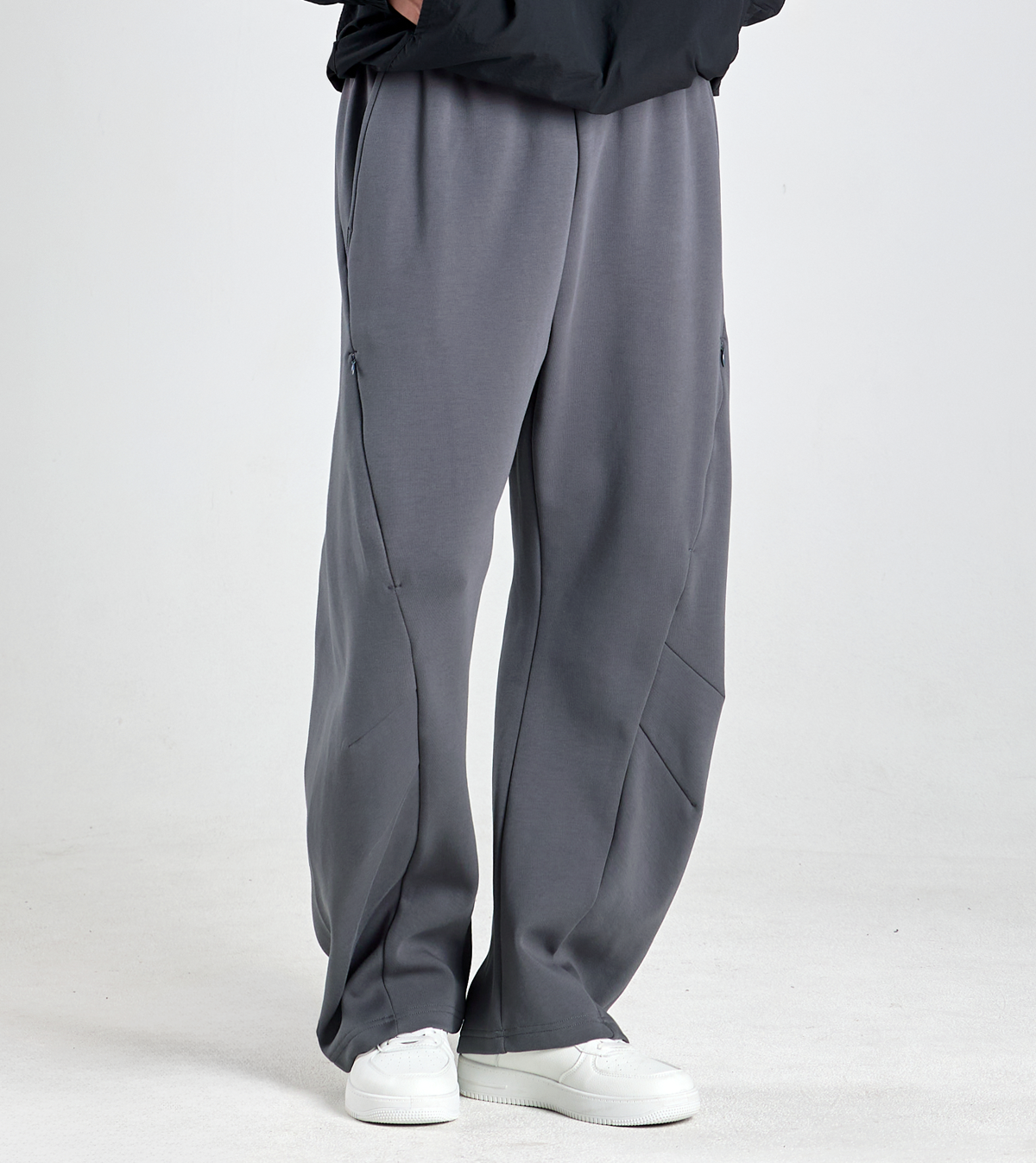 버튼서울(BUTTON SEOUL) 라이크라(LYCRA) 커브드 밴딩팬츠 (그레이)