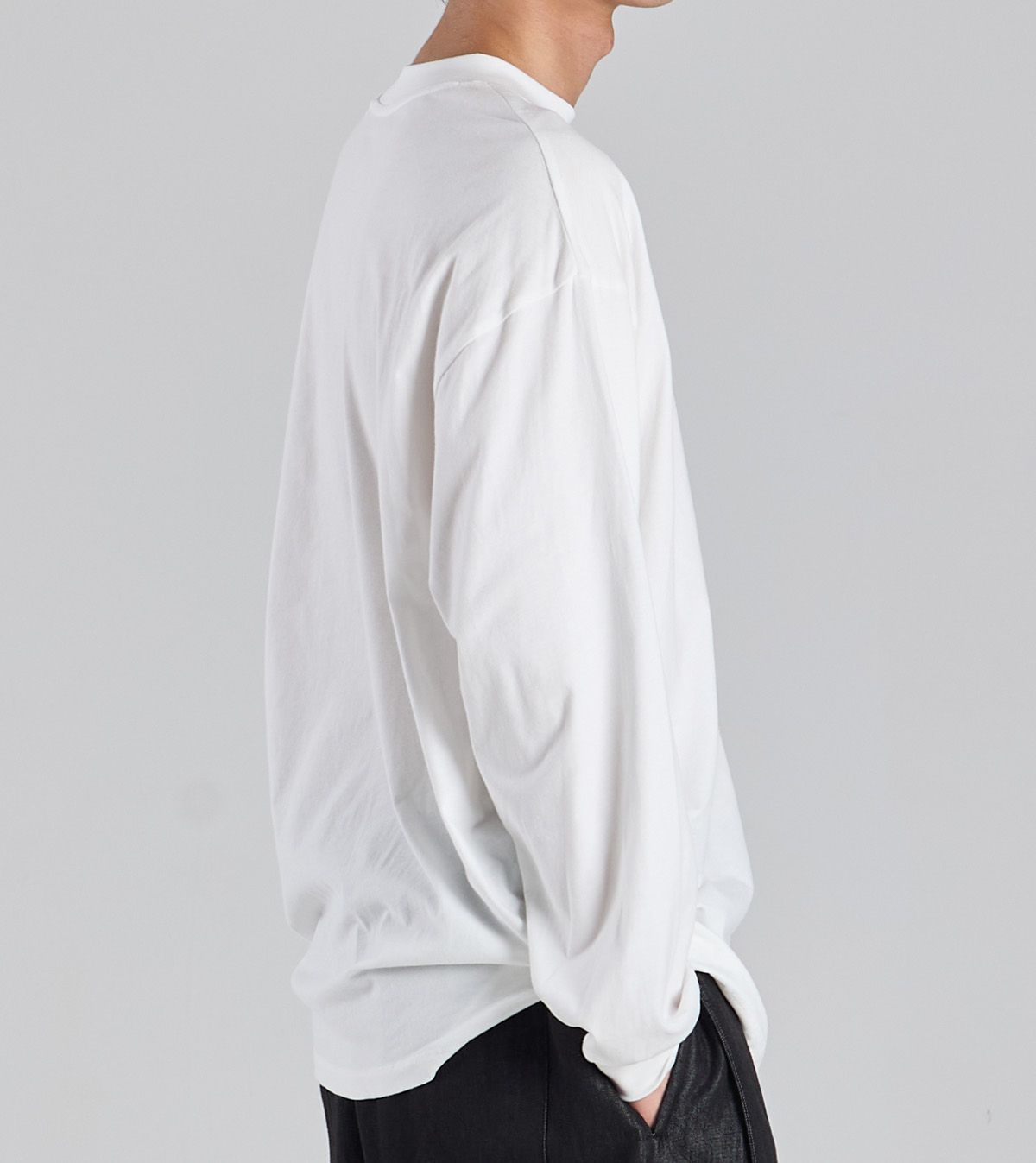 버튼서울(BUTTON SEOUL) 수피마 100 롱슬리브 티셔츠 (화이트)
