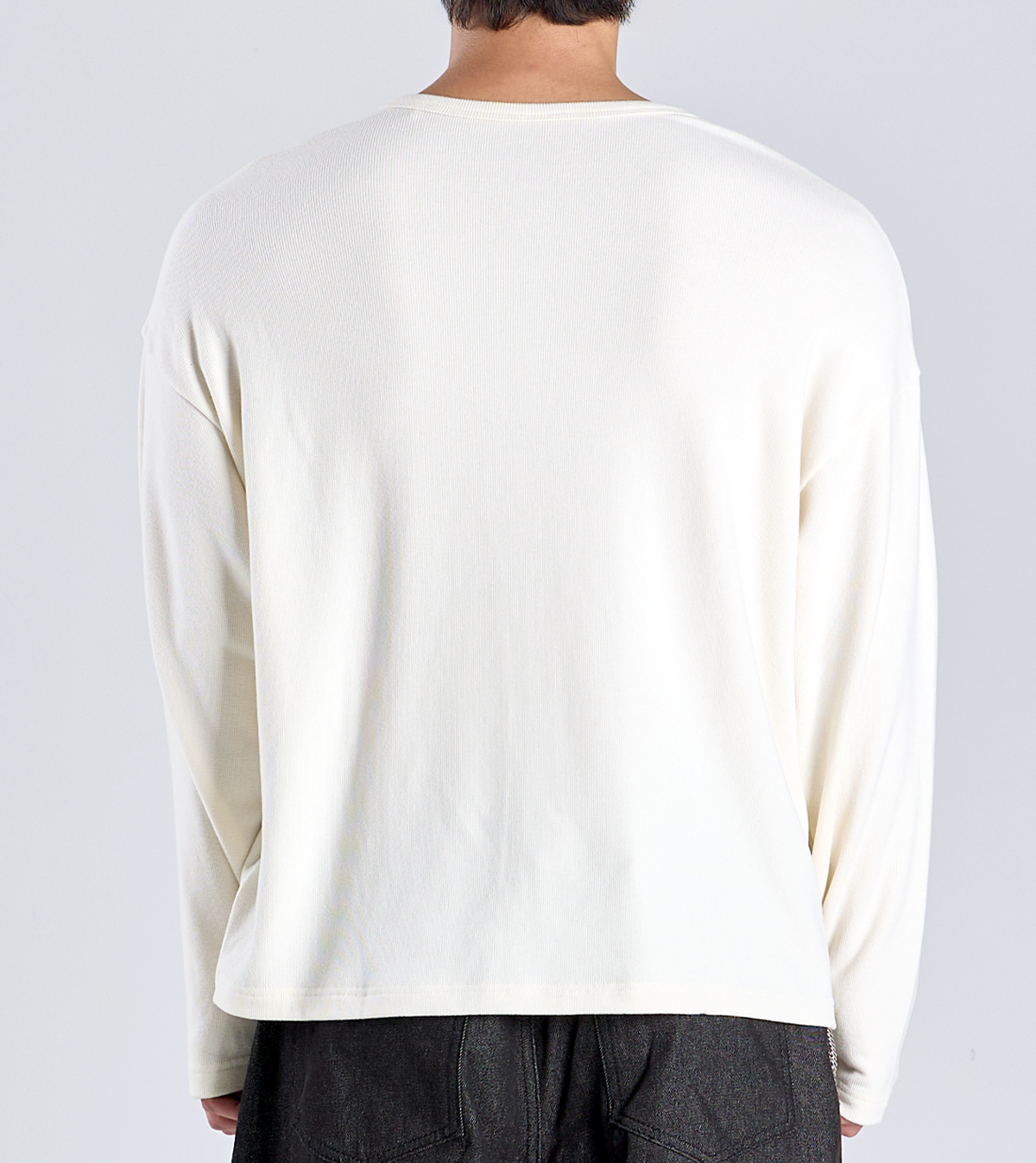 버튼서울(BUTTON SEOUL) EcoCosy 헨리넥 니트 티셔츠 (아이보리)