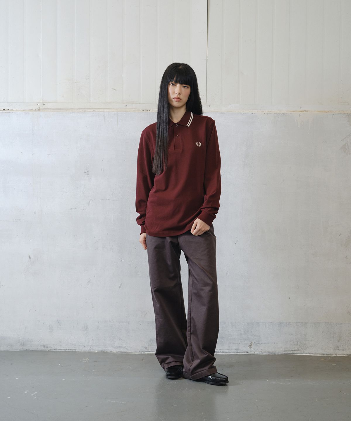 프레드페리(FRED PERRY) [M3636] 롱 슬리브 트윈 팁 프레드페리 셔츠 - 옥스블러드/에크루 AFPM2533636-597