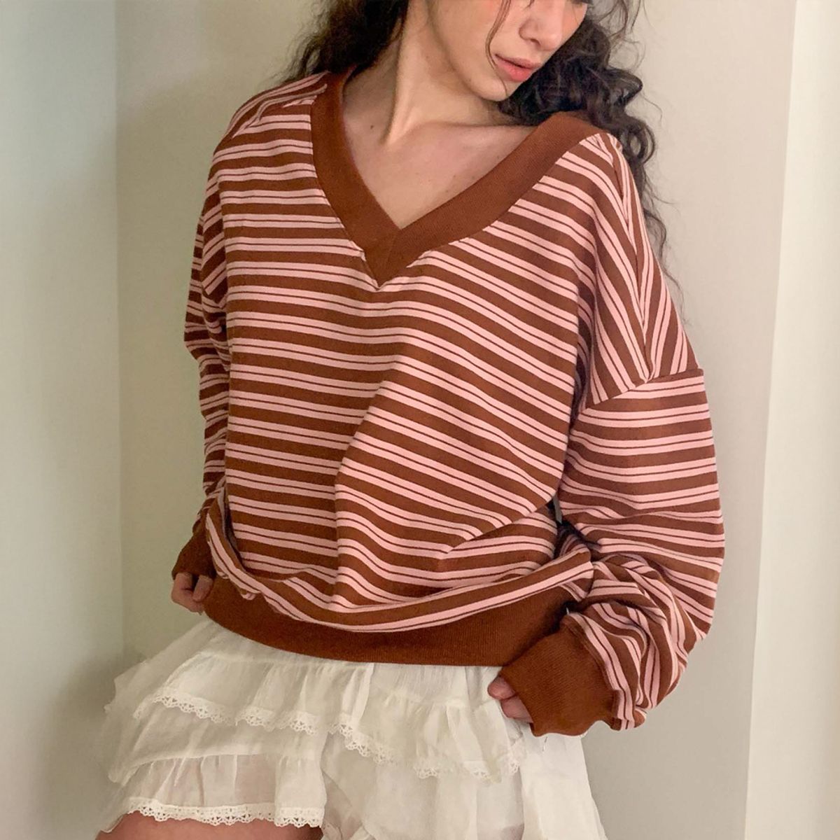 리리수(LILISU) Dara Sweatshirts / Pink Brown