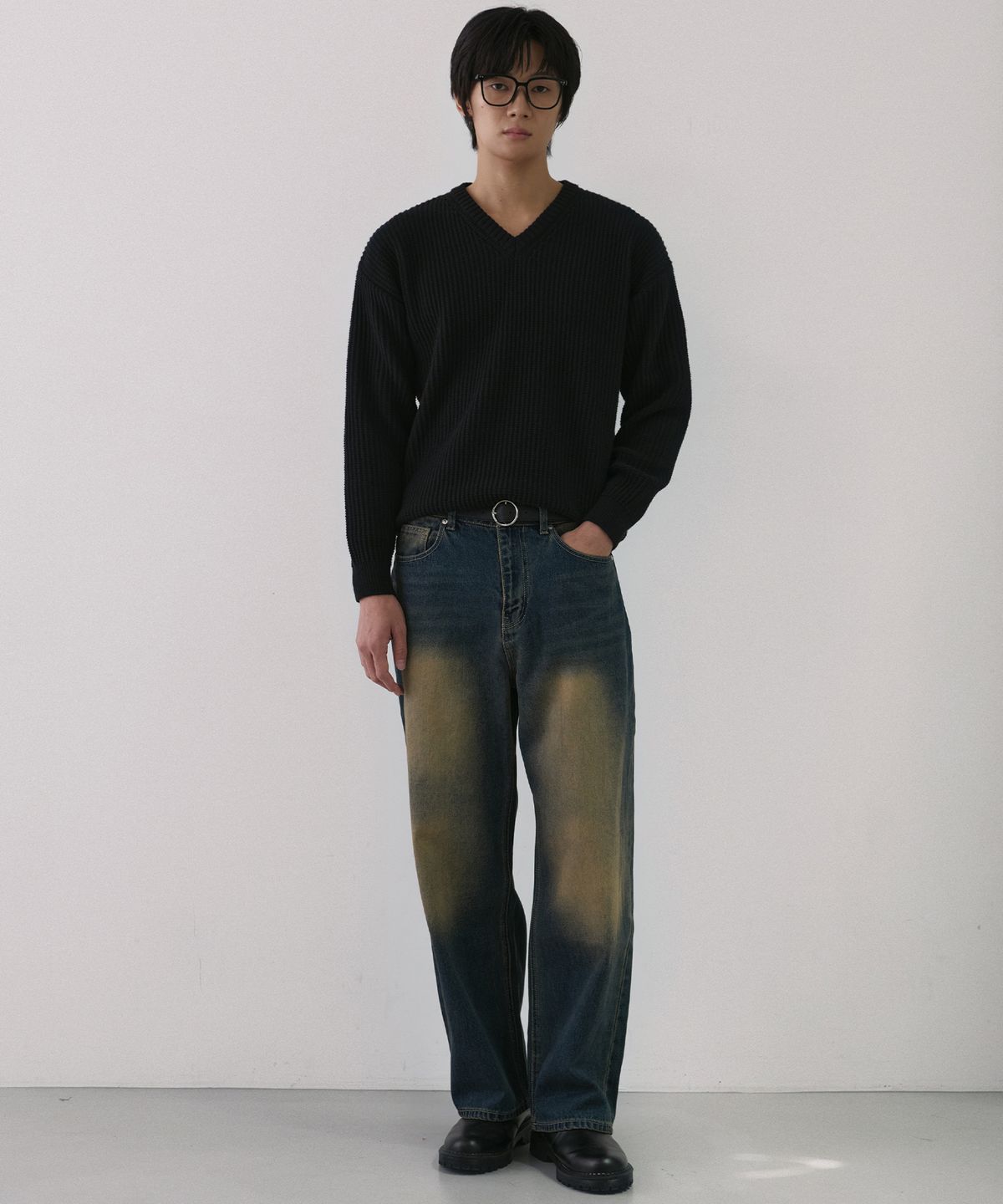 노드유(NODU) 브이넥 와플 에센셜 니트 [블랙]